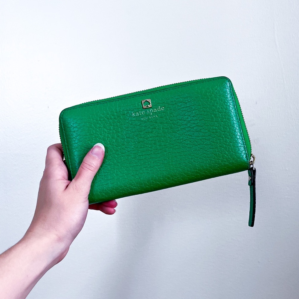 Kate Spade Emerald Green Wallet